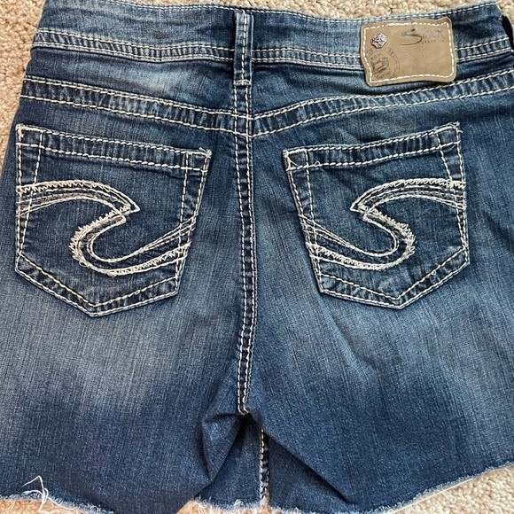 Silver Jeans Natsuki Jean Shorts Size 29 - Picture 5 of 6